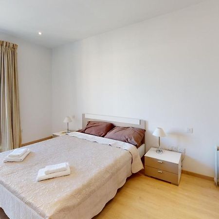 Spacious 2 Bedroom Apartment In Sliema Exterior photo